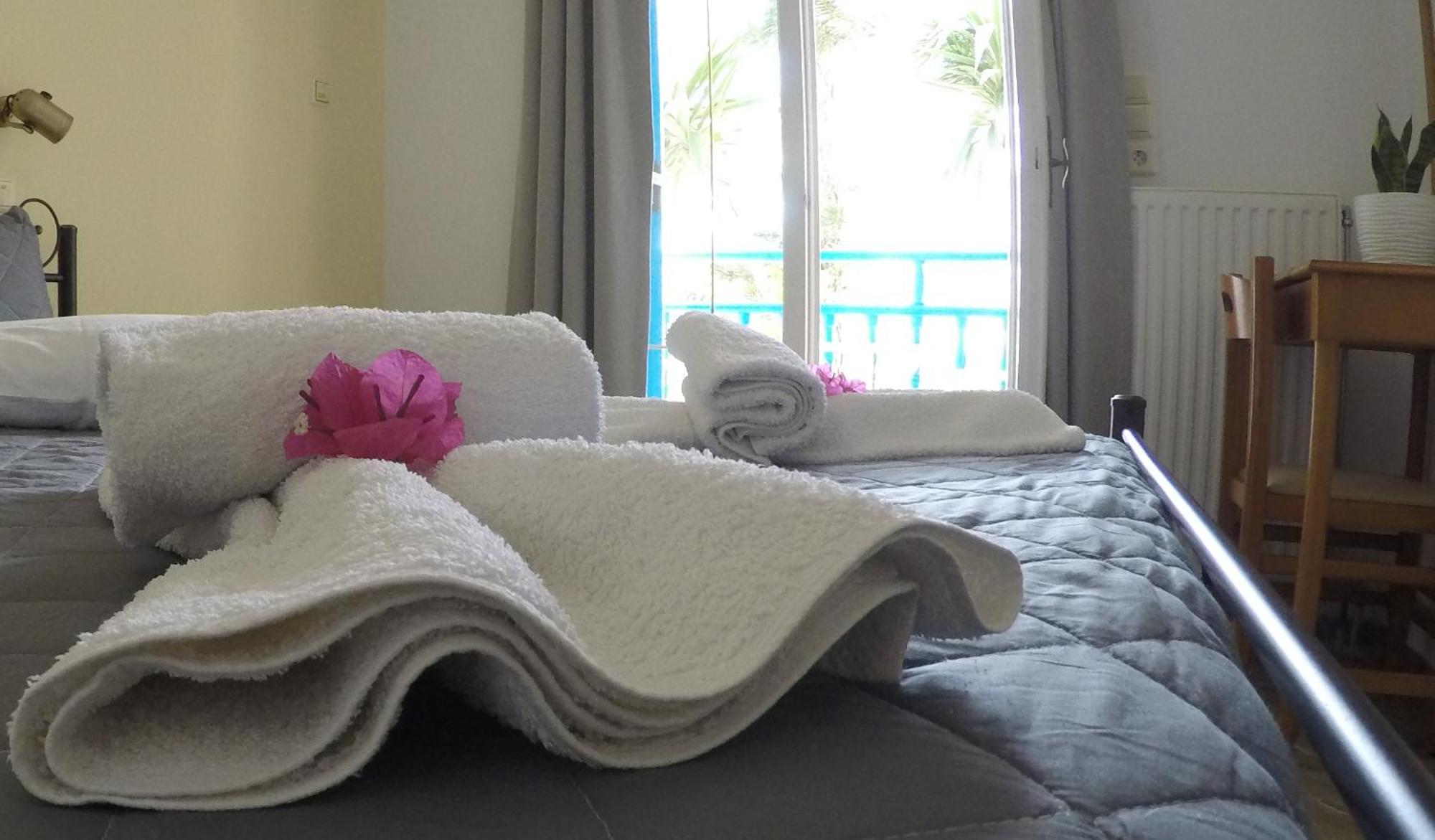 Hotel Zeus Kamári Chambre photo