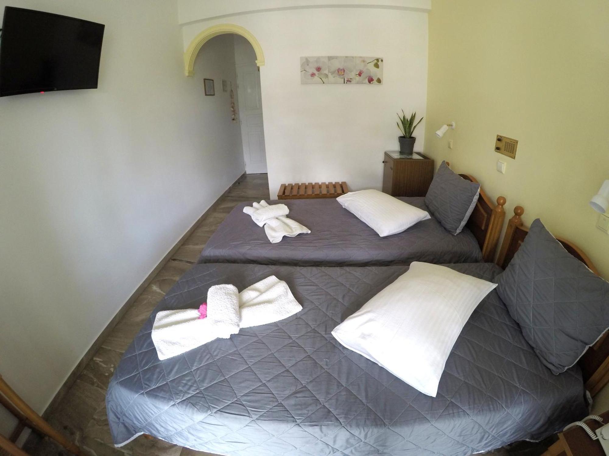 Hotel Zeus Kamári Chambre photo